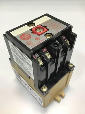 USED ALLEN BRADLEY 700-PK400A1 SER B