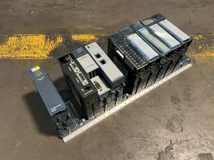 Used GENERAL ELECTRIC IC695CHS012CA PLC Chassis Ohio US | HGR 24 #1358103