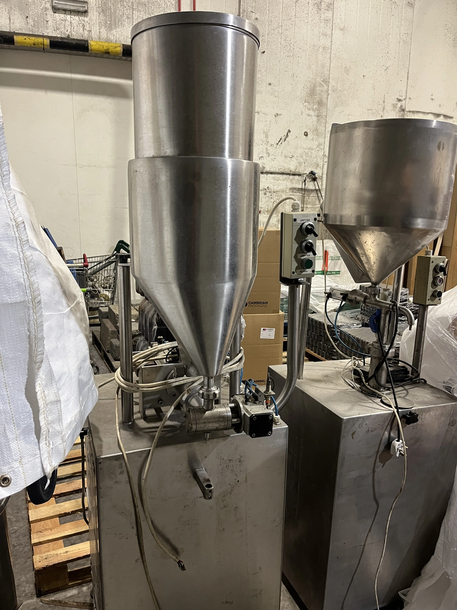 GMM S/S Single Head filler 50 to 150 ML