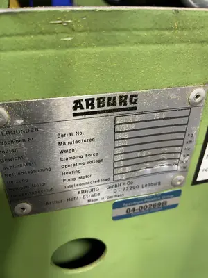 Used 1998 ARBURG 221 M 35075 U Injection Molding Machines Ohio US | HGR 24 #1005808