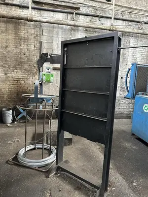 USED HARRIS GORILLA 200T-13/9 TWO-RAM BALER