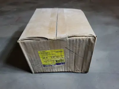 NEW SQUARE D HDL26060