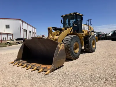 USED 2013 Caterpillar 966K