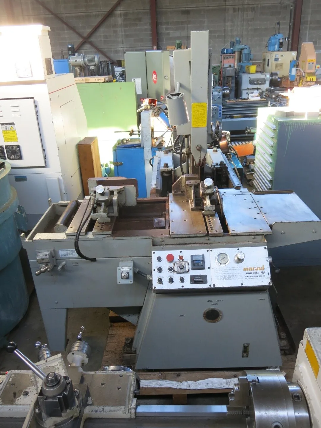 USED MARVEL V-10A AUTOMATIC TILTING HEAD VERTICAL BANDSAW : V10-A