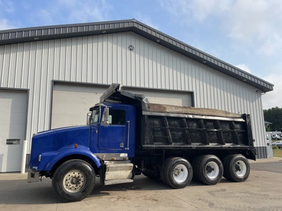 Used 2000 KENWORTH T800 TRI-AXLE DUMP TRUCK Dump trucks Michigan US | Miedema Asset Management Group #1436985