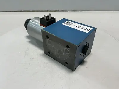 USED MANNESMANN REXROTH 4WE 10 EA32/CG24N9Z4