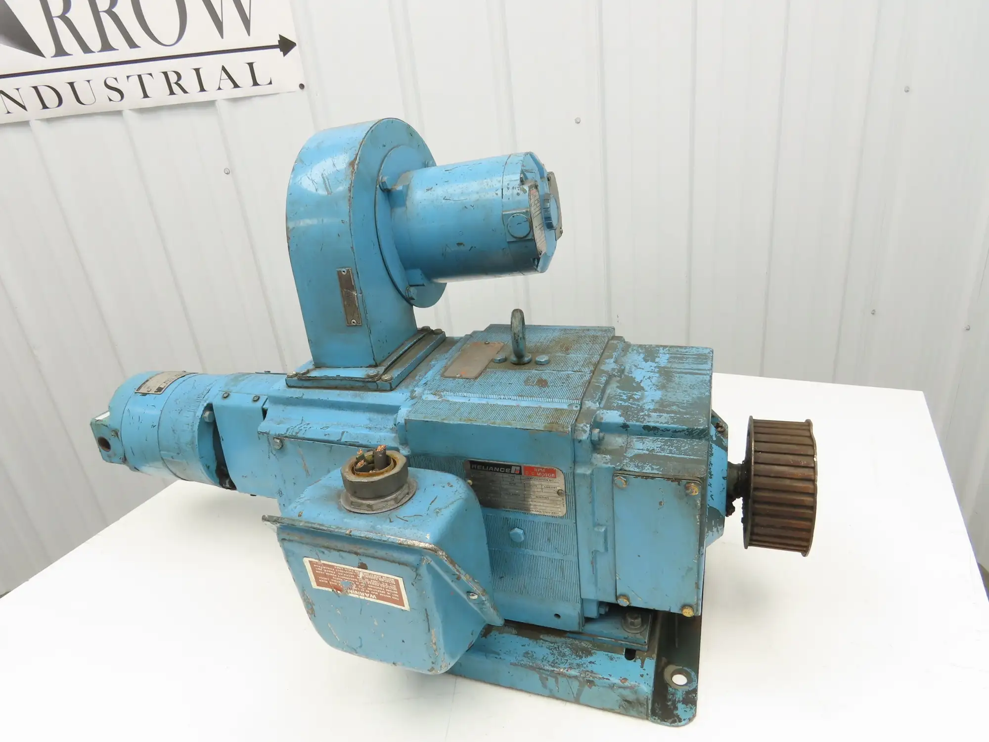Reliance RPM D-C DC Motor 10Hp 1750/1950 RPM 120/240V L219AT w/Tachometer