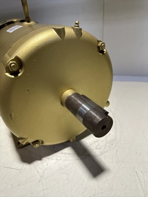 NEW Baldor EM3710T