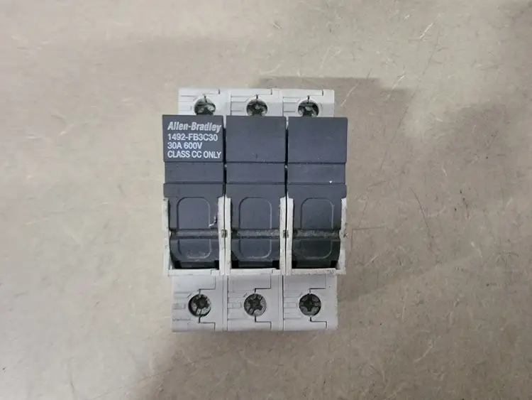 Used ALLEN-BRADLEY 1492-FB3C30 Misc Electrical & Power Parts British Columbia CA | Lenmark #367289