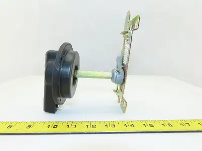 Siemens ITE ED4 Circuit Breaker Operator Mechanism W/CRHOH Rotary Handle