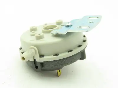 New | in-Stock CLEVELAND CONTROLS _UNKNOWN_ Relays & Switches | Arrow Industrial #640032