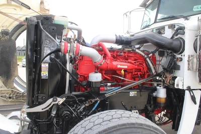 Used 2012 PETERBILT 389 Vacuum Truck Texas US | Roll Off Truck World #1491931