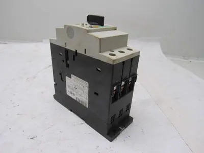 Siemens 3RV1431-4FA10 690V Max 40A Trip Manual Starter Circuit Breaker
