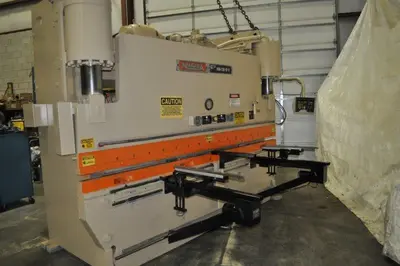 NIAGARA HBM-230-10-12 Press Brakes | Universal Press & Machinery (UPM) (2)