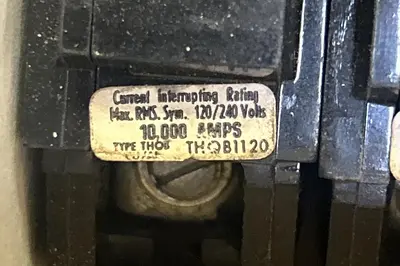 Used GE THQB1120 Miscellaneous Equipment (Electrical & Power) | Surplus Asset Holdings #1200331