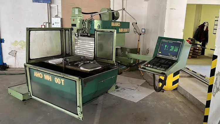 Used 1989 MAHO MH 800 T Universal Mills CZ | Amaron s.r.o. #1708566
