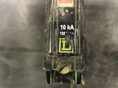 USED SQUARE D QO115CP