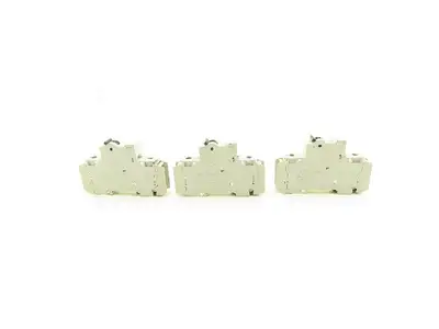 Cutler Hammer WMTC1013 1-Pole 13A Circuit Breaker Lot of 3
