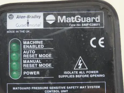 Allen Bradley 440F-C28011 MatGuard Guardmaster Safety Mat Control Unit 8 Inputs