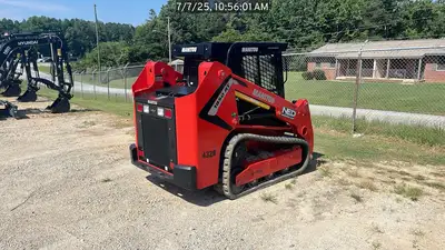 New | in-Stock 2023 MANITOU 1850RT Compact Track Loaders Texas US | National Equipment Dealers #1422691