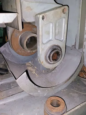Hammond Model 1000-D-8 Abrasive Belt Grinder; S/N 1716