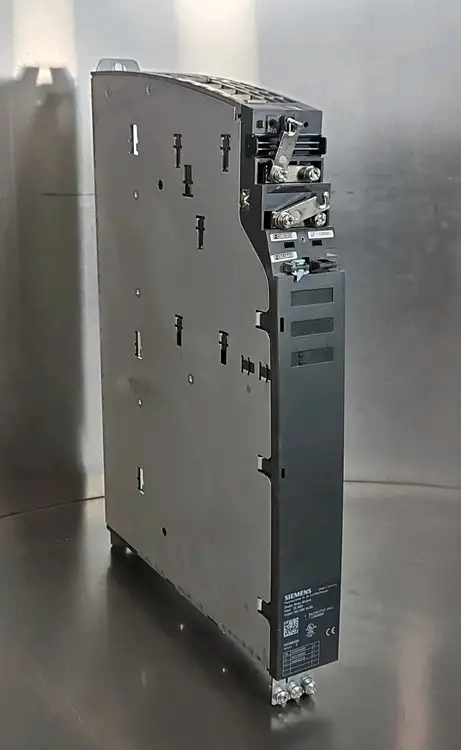 Used Siemens 6SL3120-2TE21-0AA3 Variable Speed Drives | Palmetto Automation #1156033