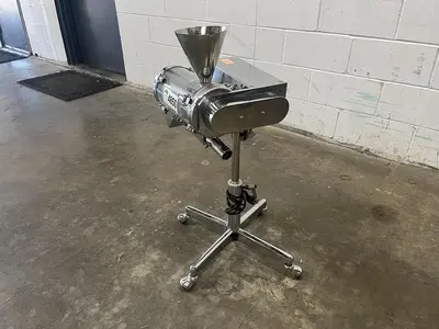 Tablet Deduster