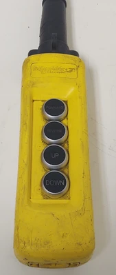 🔥 SCHNEIDER ELECTRIC- 4-BUTTON CORDED CONTROL PENDANT HOIST, TROLLEY
