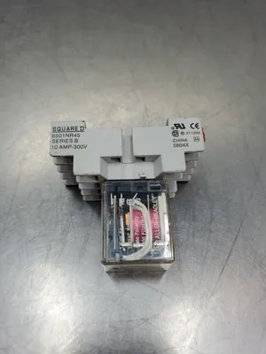 ALLEN BRADLEY 700-HC24A1 SERIES A RELAY w/8501NR45 Base. 4E-35