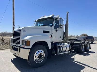 Used 2019 MACK PINNACLE Conventional trucks Minnesota US | Carco Truck & Equipment #1514263