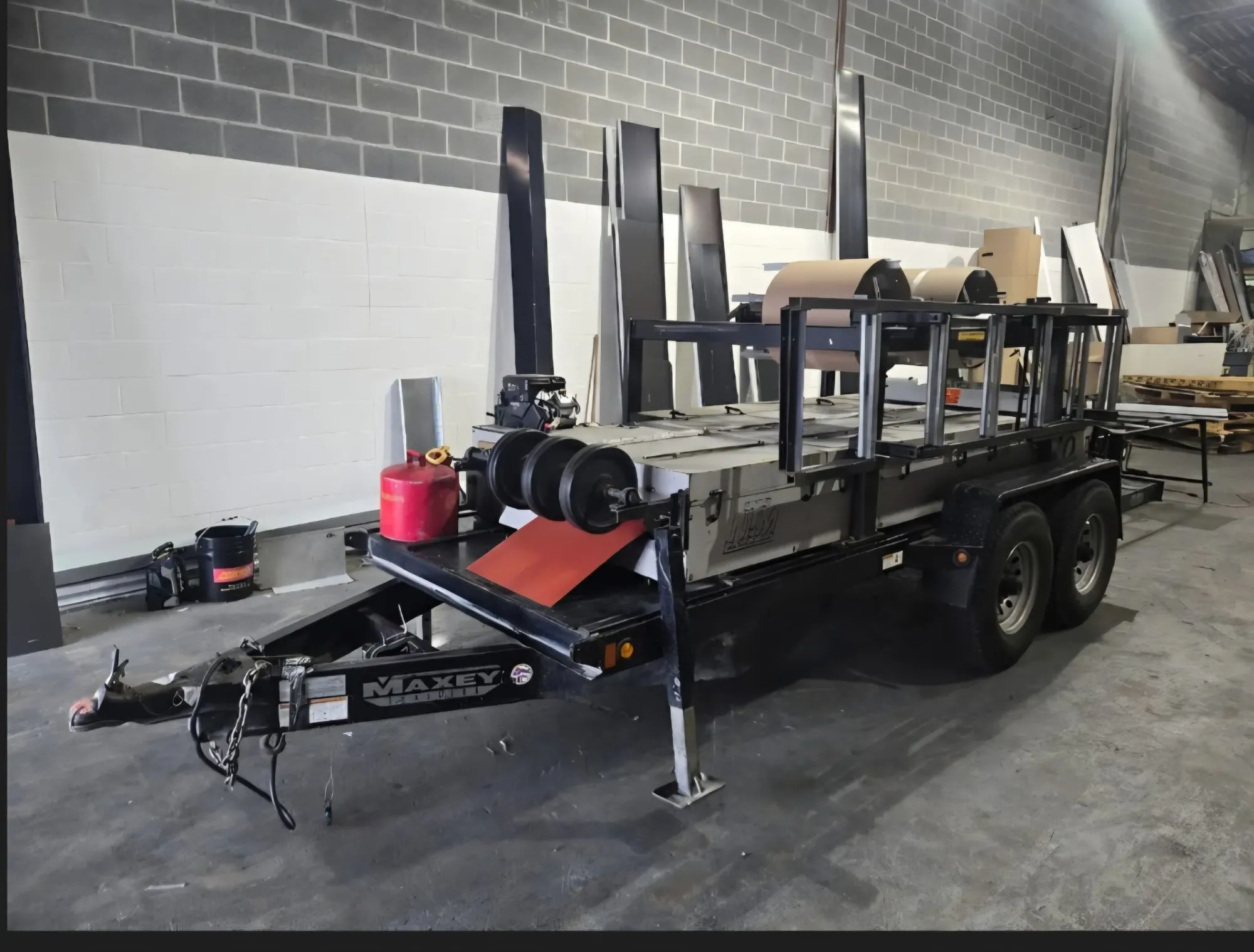 New Tech Machinery SSQ Rollformer, 2009- with Trailer and 3 profiles