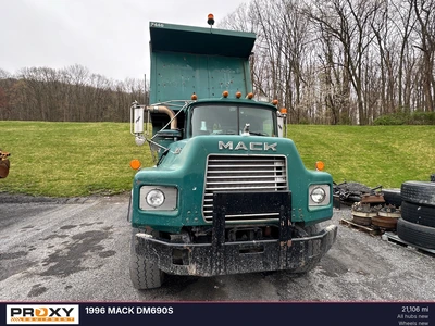 Used 1996 MACK DM690S Dump trucks Pennsylvania US | Proxy Equipment #1377947