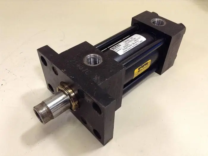 Used PARKER 0.200 J2HUS13A 2.500 Cylinders Michigan US | Ideal Machinery #574737