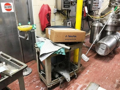 Alfa-Laval MRPX 214 TGV-74T warm milk separator, 316SS.