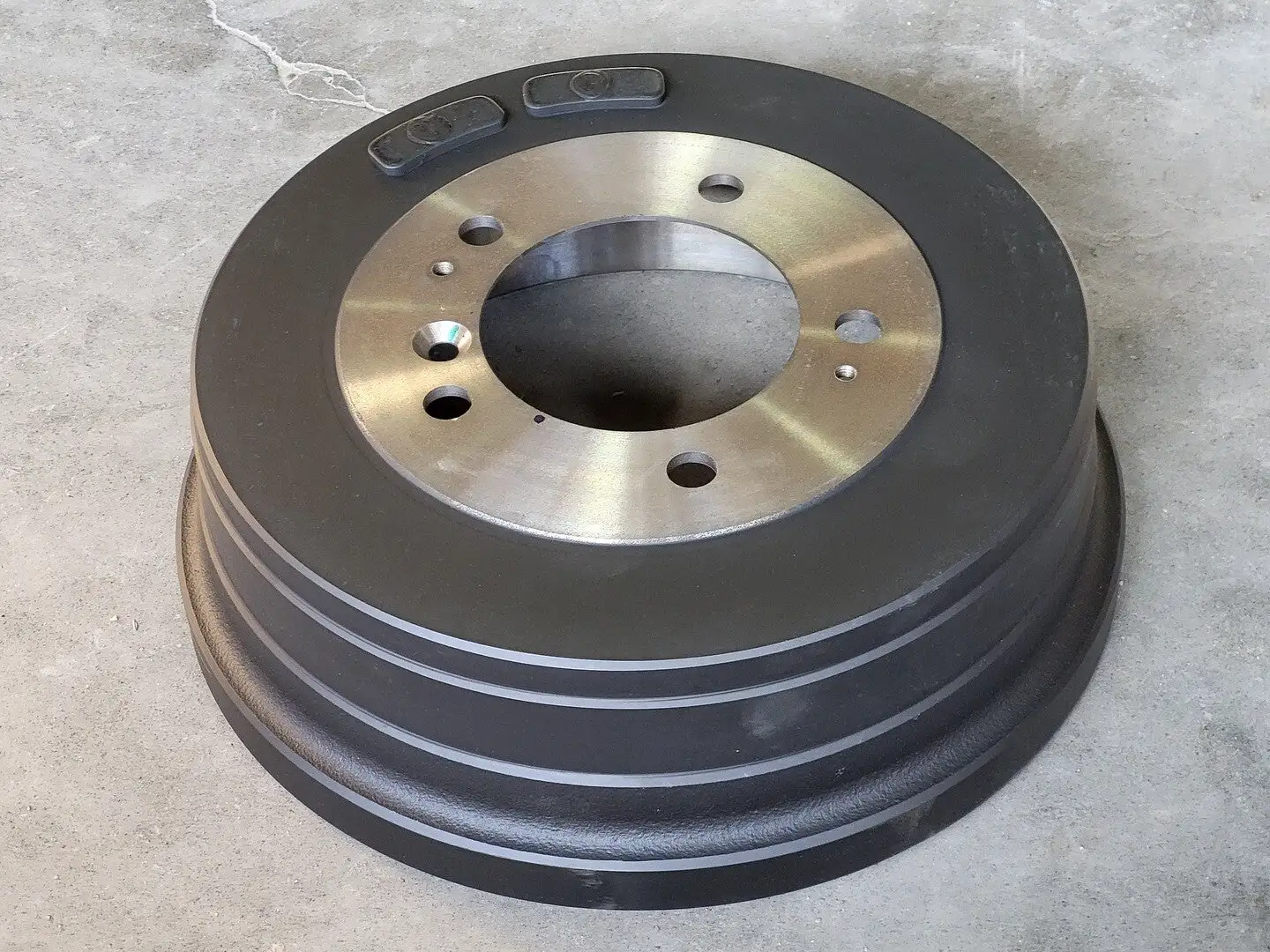 NEW TOYOTA 42431-60250