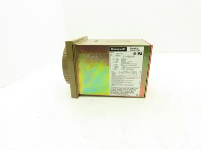 Honeywell R7352E 10153 Dialatrol Analog Temp Controller 0-1600°F 120V