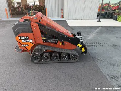 Used 2020 DITCH 2020 DITCH WITCH SK800 Compact Utility Loaders Florida US | HDD Broker #1346909