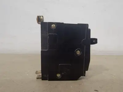 USED SQUARE D QOB115