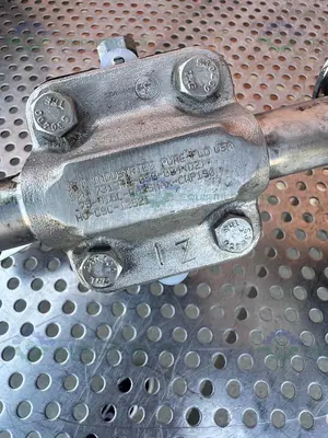 USED 2- ITT PURE FLO RA25MAX DIAPHRAGM VALVE  W/ 1 1/2" TO 3/4" SANITARY FITTING