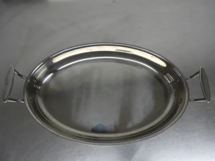 Used Golden Corral Used Tablecraft CW2044 5 1/2qt Stainless Steel Braising Pot Braising Pans Illinois US | Falcon Restaurant Supply #1376511