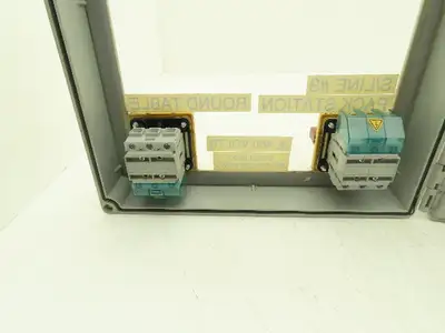 Hoffman A14128CHQRFGW Electrical Enclosure Junction Box 14x12x6" Disconnect