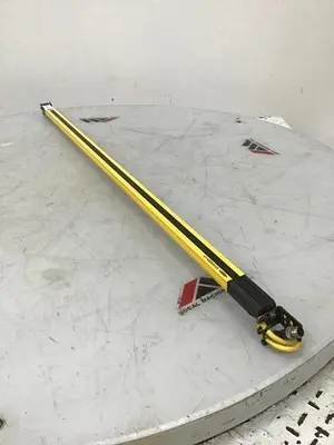 USED BANNER ENGINEERING SLPE25-1110P8