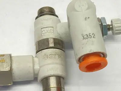 ASP330F-U01-07-X352 | SMC  Pneumatic Flow Speed Control Pilot Check Valve - Used