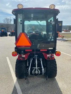 New | in-Stock 2025 CASE IH FARMALL 25SC Sub-Compact & Compact Tractors New Hampshire US | Beauregard Equipment #1511250