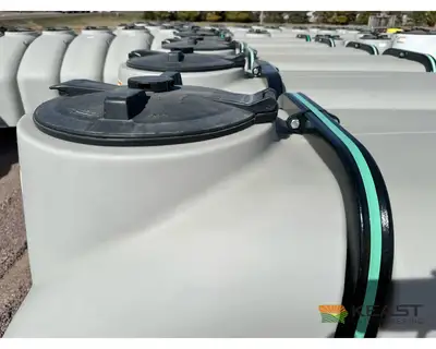 Used DEMCO _UNKNOWN_ Liquid Fertilizers Iowa US | Keast Enterprises #1360208