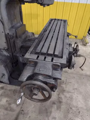 #3 X 15 HP KEARNEY & TRECKER K&T VERTICAL MILL: YOBRO #23771