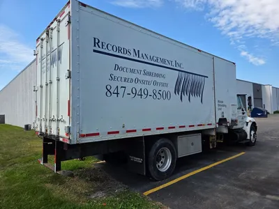 2005 INTERNATIONAL 4300 SBA 4X2 BOX TRUCK | Levy Recovery Group (2)