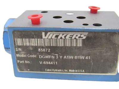 USED VICKERS DGMFN-3-Y-A1W-B1W-41 FLOW CONTROL VALVE DGMFN3YA1WB1W41