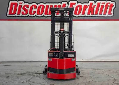 USED 2018 RAYMOND RSS40