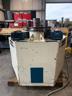 5" X 5" X 1/2" PULLMAX Z-41 HYDRAULIC ANGLE ROLL